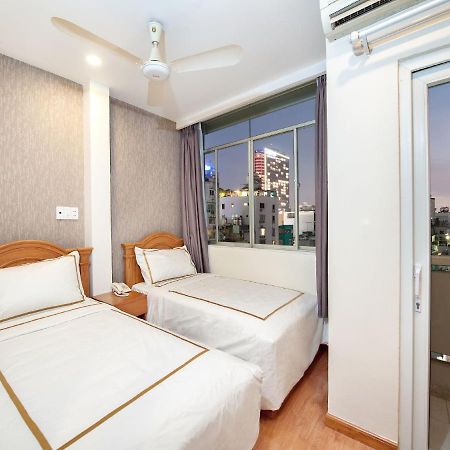 Lan Anh Hotel Ho Chi Minh City Bagian luar foto